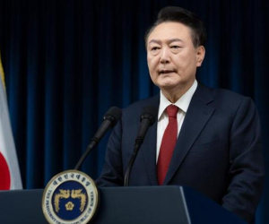 Ông Yoon Suk Yeol: Từ điều tra viên được yêu thích đến tổng thống đương nhiệm đầu tiên bị bắt trong lịch sử Hàn Quốc