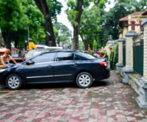 Tài xế ôtô lưu ý không dừng, đỗ xe tại 14 vị trí này