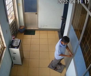 Miễn nhiệm chủ tịch và nữ thành viên HĐQT 'mây mưa' trong phòng làm việc