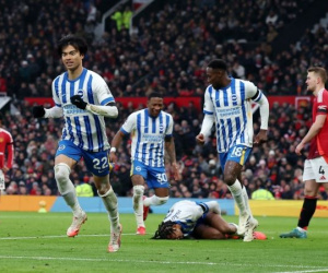 Kết quả Ngoại hạng Anh hôm nay 20/1: MU thua tan nát, Man City thắng đậm