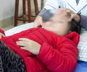 Bé 4 tuổi liệt dây thần kinh, bác sĩ chỉ nguyên nhân không thể bỏ qua