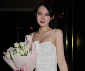 Cô gái được Văn Thanh gọi là 'vợ tôi' trên mạng: Gia thế cực khủng, vóc dáng sexy, kiếm tiền siêu giỏi