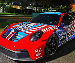 Cận cảnh Porsche 911 GT3 phong cách Tổng thống Donald Trump
