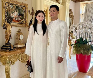 'Nàng dâu hào môn' Linh Rin cùng ông xã thiếu gia 'lên đồ' du xuân, nhìn không gian biệt thự ai cũng xuýt xoa