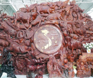 ‘Báu vật’ làm từ gốc cây dầu 300 năm, chủ quyết không bán dù được trả 16 tỷ