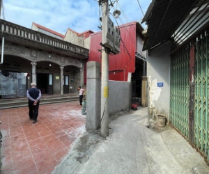 Cụ ông 85 tuổi ở Hà Nội tình nguyện làm 1 việc đáng quý, xoá tan bao nỗi khổ của người dân xung quanh