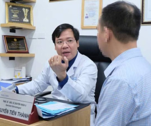 Sau Tết, nhiều quý ông 'cầu cứu' bác sĩ vì lỡ làm một việc sau uống rượu