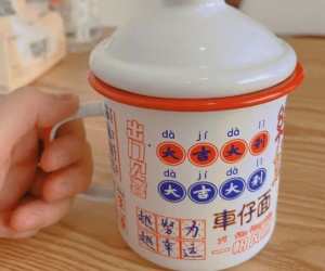 Nước đựng trong 6 loại cốc này thì đừng dại mà uống: Ảnh hưởng sức khỏe còn 'mời gọi' ung thư!