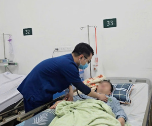 Người đàn ông 46 tuổi ở Hà Nội bất ngờ đột quỵ, thừa nhận 2 sai lầm nhiều người Việt mắc phải