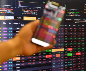 Ông Trump khiến thế giới dậy sóng, sàn 200 tỷ USD bùng nổ trong nghi ngờ