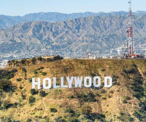 Dân Đan Mạch kêu gọi mua bang California để đáp trả tổng thống Trump