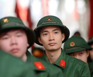 Trốn nghĩa vụ quân sự năm 2025 có thể bị phạt đến 75 triệu đồng, bị xử lý hình sự