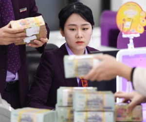 Loạt ngân hàng cắt giảm nghìn người, nhân sự nhà băng biến động