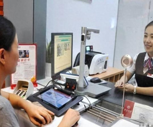 Người phụ nữ đi rút số tiết kiệm 2,1 tỷ đồng, bất ngờ nhận được thông báo đã tất toán từ 15 năm trước: Tòa án khẳng định ngân hàng phải đền bù