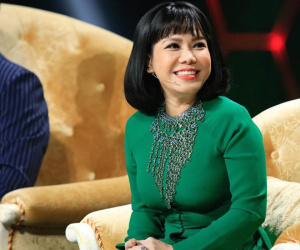 Việt Hương đích thị đại gia ngầm Vbiz: Sống trong biệt thự 300 tỷ, khối tài sản thực tế khủng cỡ nào?