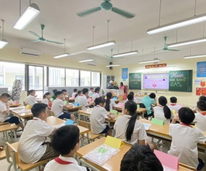 Phụ huynh thở phào, hồi hộp chờ quy định mới về dạy thêm có hiệu lực