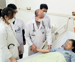 Người phụ nữ có dịch não tủy vàng đục, bác sĩ Bạch Mai chỉ ra 'thủ phạm' nguy hiểm