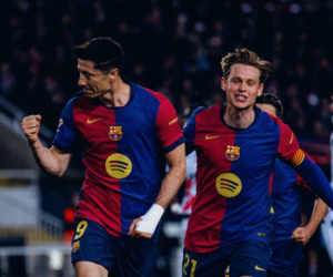 Lewandowski lập đại công, Barca chiếm ngôi đầu La Liga