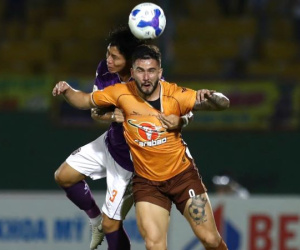 V-League thiếu đột biến, thấp thỏm cho tuyển Việt Nam
