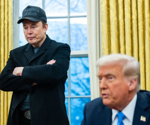 Tổng thống Trump làm rõ vai trò của tỷ phú Elon Musk và DOGE