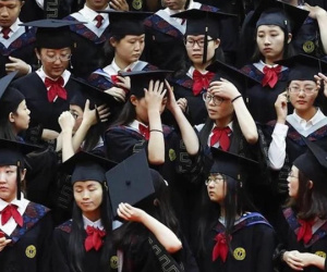 Làm thợ xây còn hơn làm văn phòng: Cuộc khủng hoảng thất nghiệp ở các quốc gia lớn nhất châu Á đang diễn ra như thế nào?