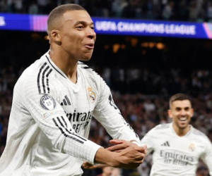 Mbappe ghi hat-trick lịch sử: Di sản Ronaldo và nụ cười Zidane
