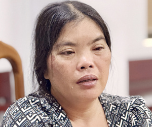 Vụ người phụ nữ bán bún riêu giết người bán thịt heo: Nghi phạm sau khi hành sự vẫn thản nhiên bán hàng, khóc sướt mướt tại đám tang
