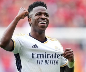 Saudi Arabia trao cơ hội để Vinicius Junior trở thành cầu thủ đắt giá nhất hành tinh