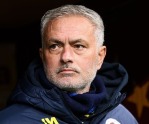 Cuộc sống tại Thổ Nhĩ Kỳ và sự hỗn loạn quen thuộc được tạo ra bởi Jose Mourinho