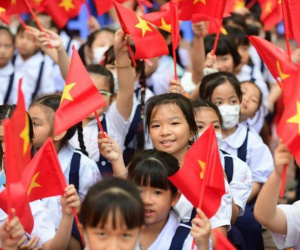 Miễn học phí cho học sinh phổ thông công lập cả nước