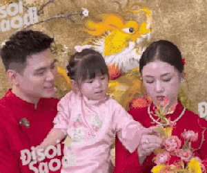 HOT: Lễ ăn hỏi và rước dâu của Salim cùng thiếu gia tập đoàn may mặc, dân tình đi dự 'online' mê nhất 1 điều