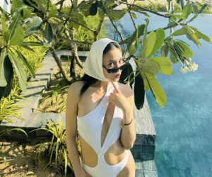Ninh Dương Lan Ngọc hở bạo với bikini cắt xẻ cực cháy, vòng 1 lấp ló 'đốt mắt' người nhìn