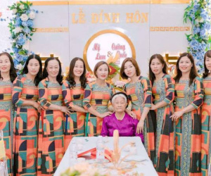 Bà mẹ ở Hà Tĩnh sinh 11 người con, dâu ‘đạt điểm tuyệt đối’, rể hiếm có khó tìm