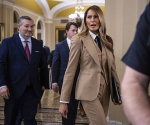 Đệ nhất phu nhân Melania lần đầu xuất hiện riêng trước công chúng