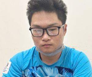 Thua cờ bạc trên mạng, nam thanh niên vào tiệm vàng cướp giật tài sản