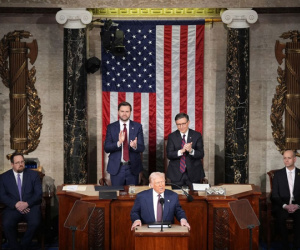 Ông Trump phát biểu trước Quốc hội, tuyên bố 'Nước Mỹ đã trở lại'