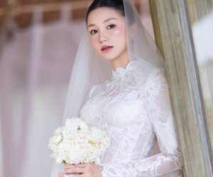 HOT: Trọn vẹn không gian lễ cưới trên biển của cặp đôi Salim - Hải Long, cô dâu bước ra từ hang đá xinh như tiên tử