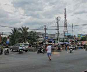 Tai nạn giao thông nghiêm trọng ngay giao lộ ở Bình Chánh