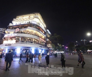 Hà Nội sẽ có quảng trường 12.000m2 sau dỡ tòa nhà 'Hàm cá mập'