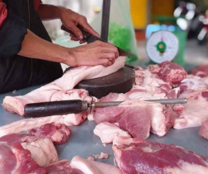 Giá thịt heo tăng, tiểu thương đóng sạp vì lỗ