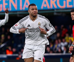 Mbappe giúp Real Madrid qua mặt Barca, chiếm ngôi đầu La Liga