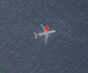 Một nhà khoa học tuyên bố tìm thấy xác máy bay MH370 ở độ sâu gần 6.000 m