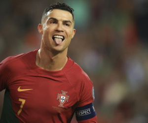 Cristiano Ronaldo: Cuộc chinh phục mới ở tuổi 40