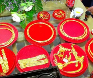 Nhà gái thông báo sính lễ phải chuẩn bị, mẹ tôi phản ứng đòi hủy đám cưới