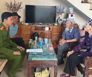 Không nhớ mở tài khoản MSB khi nào, cụ bà ở Thanh Hóa tưởng bị lừa đảo khi được thông báo nhận 100 triệu đồng tiền chuyển khoản nhầm, công an phải mời lên ngân hàng để xác minh
