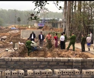 Hà Nội: Cận cảnh công trường khai thác đất trái phép của đối tượng dọa 'xử' người nhà cán bộ