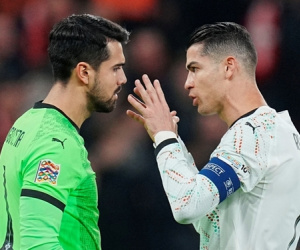 Trước màn tái đấu, Ronaldo cảnh báo Hojlund về màn ăn mừng thương hiệu