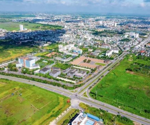 Có nên đầu tư bất động sản ăn theo thông tin sáp nhập?