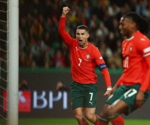 Ronaldo ghi bàn, Bồ Đào Nha loại Đan Mạch theo cách khó tin