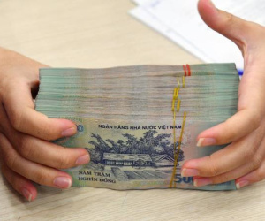 Anh em trong nhà cùng đăng ký bố mẹ là người phụ thuộc có được không?